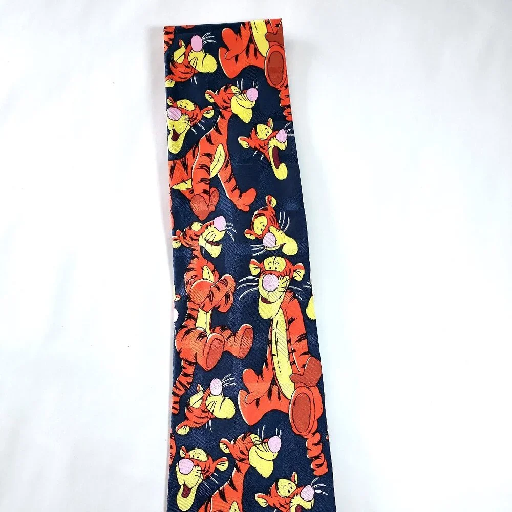 NWOT Tigger Silk Tie